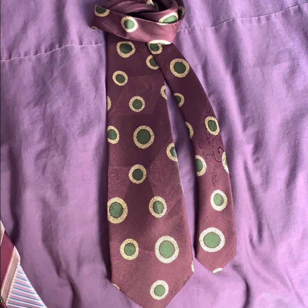 Vintage Hugo Boss silk tie made in Italy